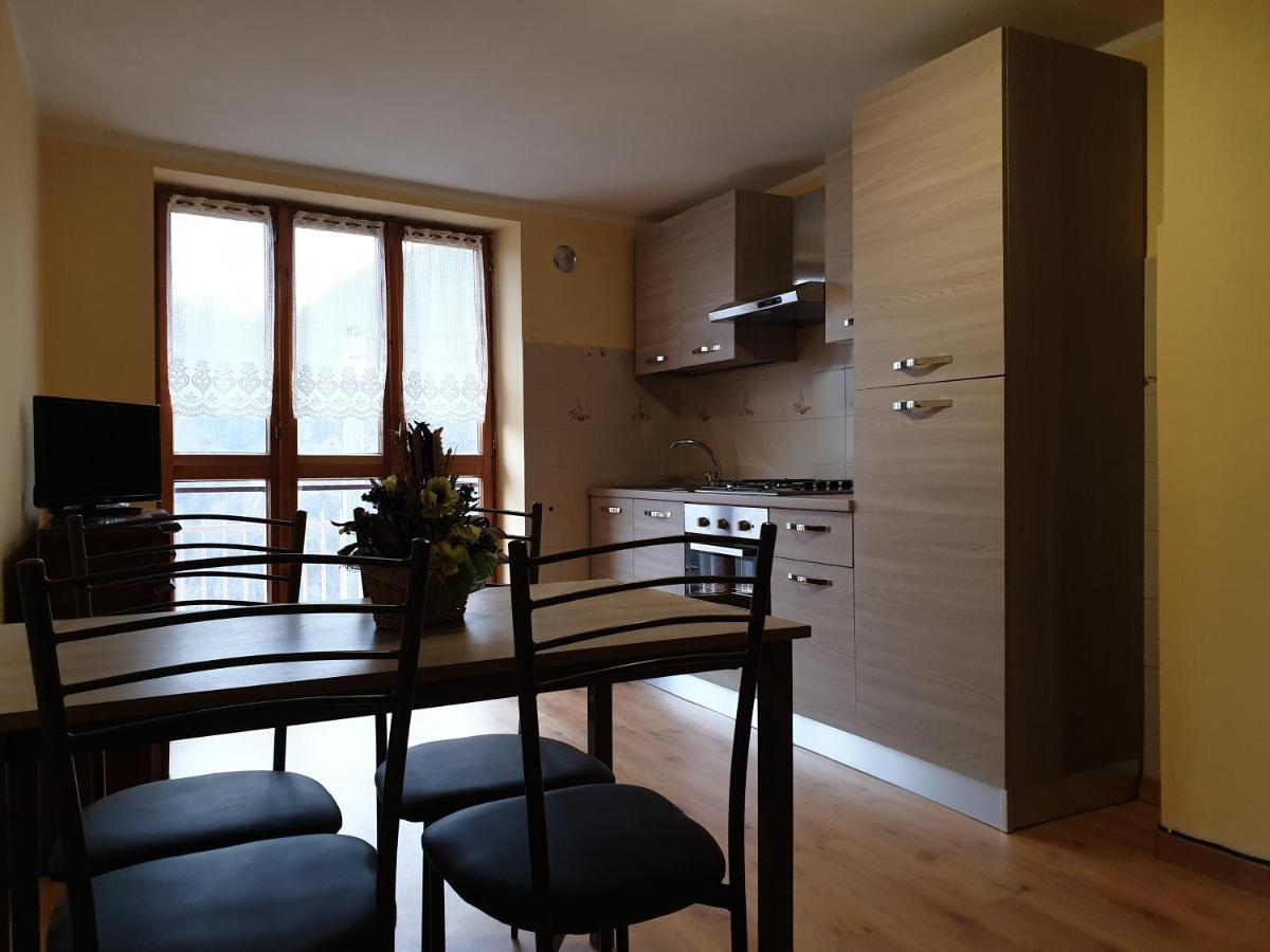 Casa Le Rondini Apartment Mezzenile Bagian luar foto