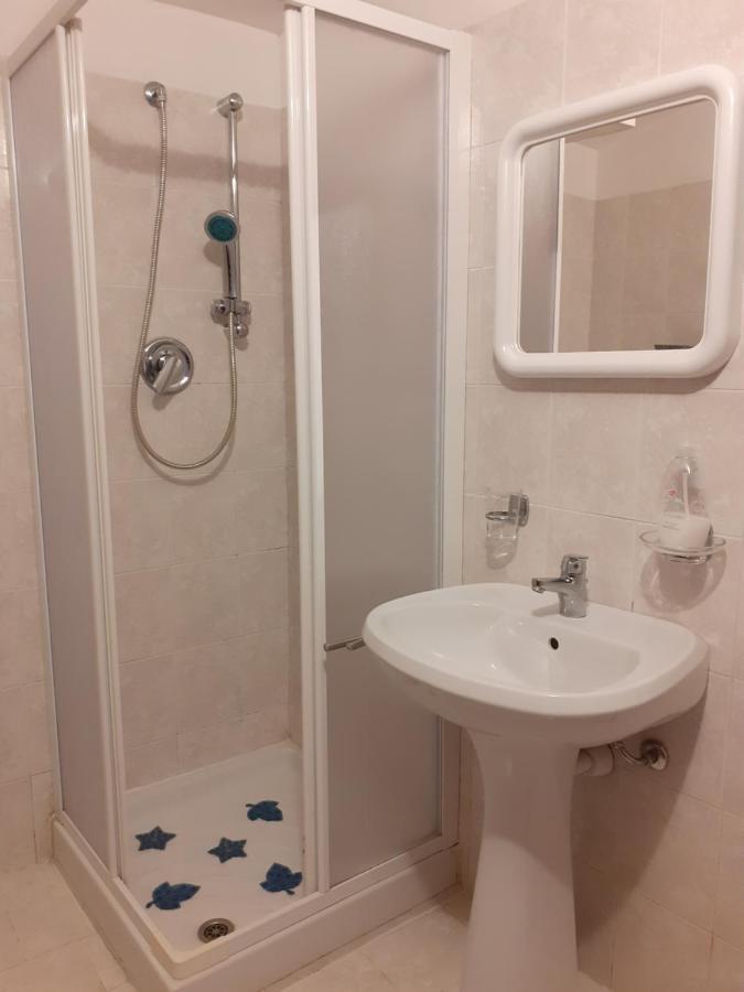Casa Le Rondini Apartment Mezzenile Bagian luar foto